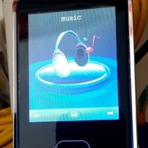 MP3 Player Working!! Element Electronics Digital Music/Video Player Model GC-921 - Picture 2 of 5